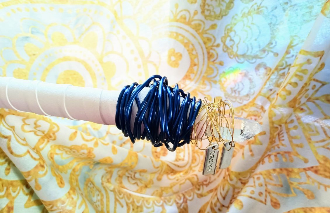 Glacier Spirit Wand - Glaciers are steadfast & incredibly powerful to push out that which is not wanted; remember to replace the void with LOVE. - Image 3